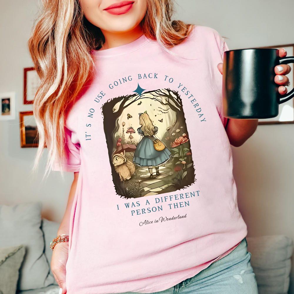 Vintage Alice Alice in Wonderland Shirt Dark Academia Bookish Things Alice in Wonderland Literary Shirt Unisex Top Streetwear