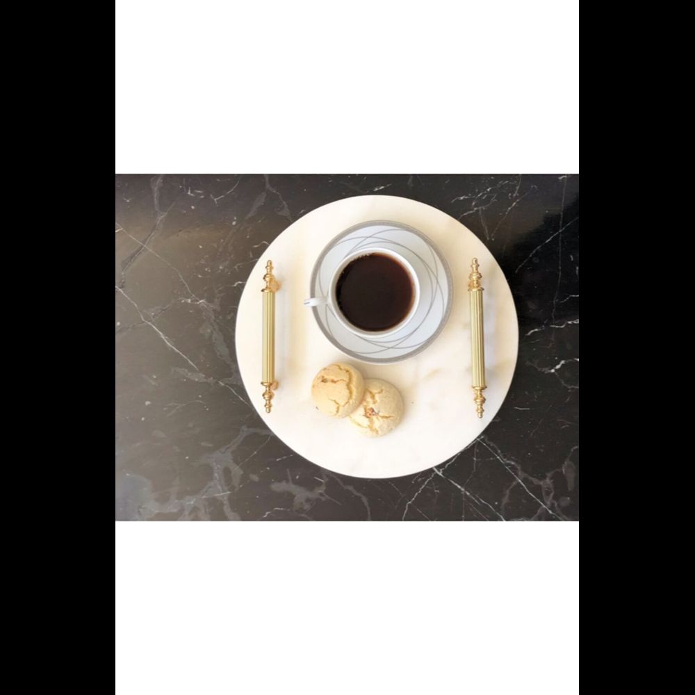 Круглый поднос из натурального мрамора