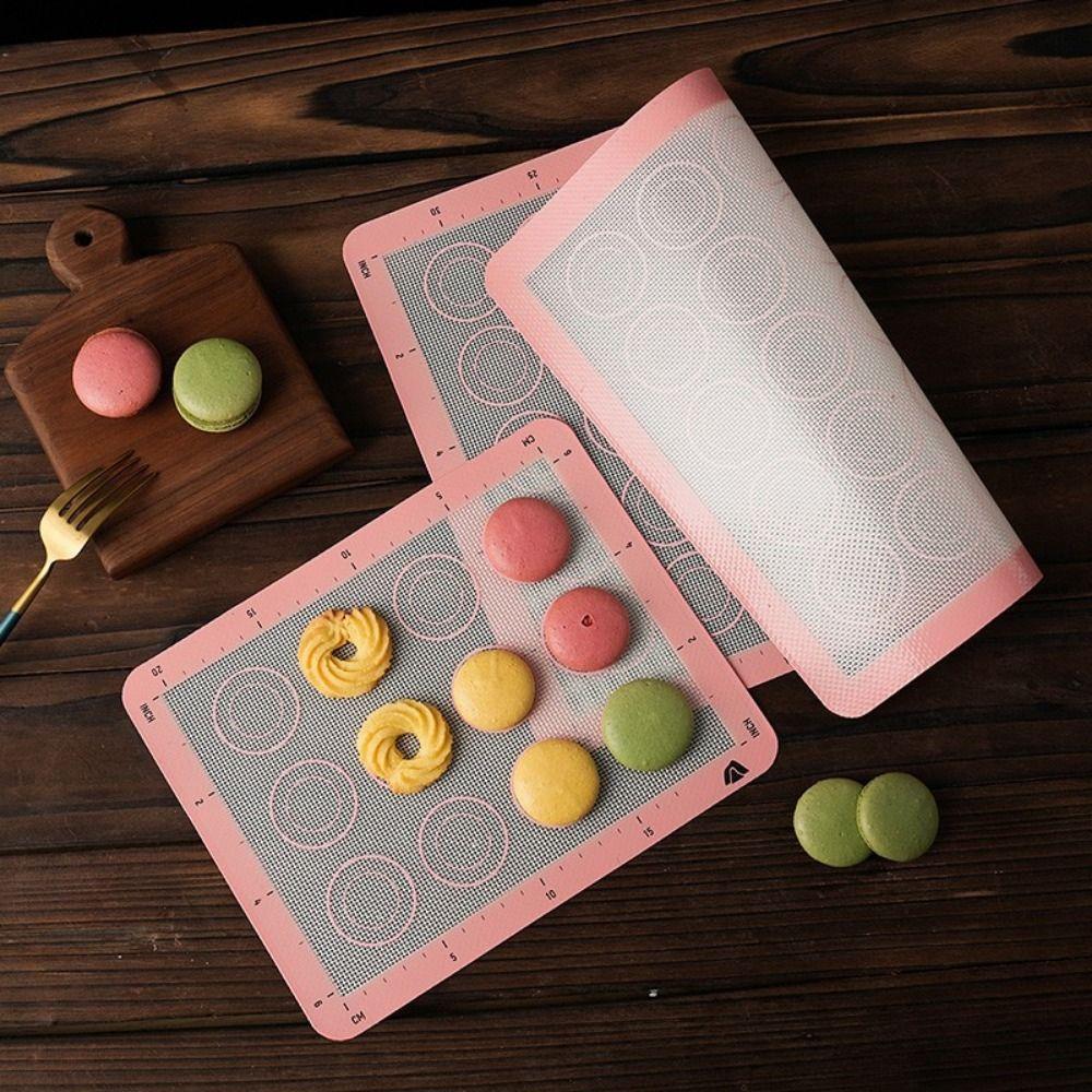 BPA Free Cake Pan Liner Reusable Macaron Cookie Pad Silicone Baking Mat Baking Tool