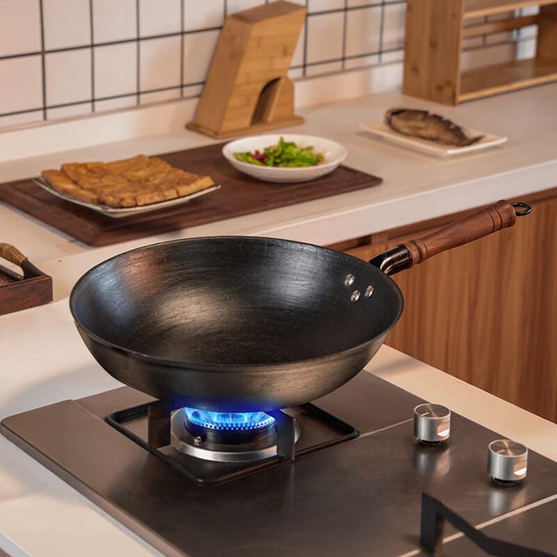 Wang Yuanji Handmade Cast Iron Wok