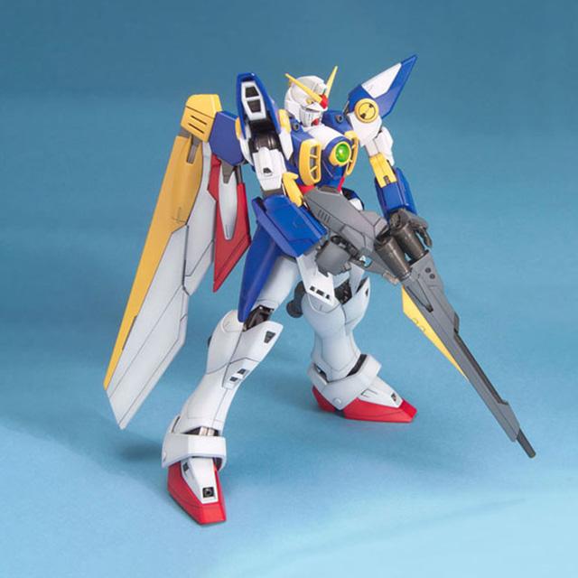 [Bandai] MG Wing Gundam Master Grade Model Kit