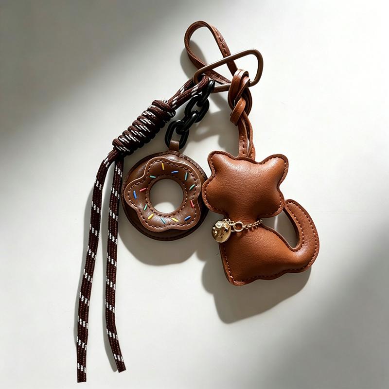 Bag Charm Stylish PU Leather Cat Pendant Bag Charm Hanging -Fashionable & Fun Accessory for Bags