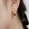 Byweekend Croissant Earring_gold