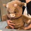 Очаровательные плюшевые игрушки Коричневый Хайлендский Бык, Обнимаемая Бегущая Корова, Начиненное Животное, Изготовленное из Премиальной Мягкой Ткани, Успокаивающий Компаньон