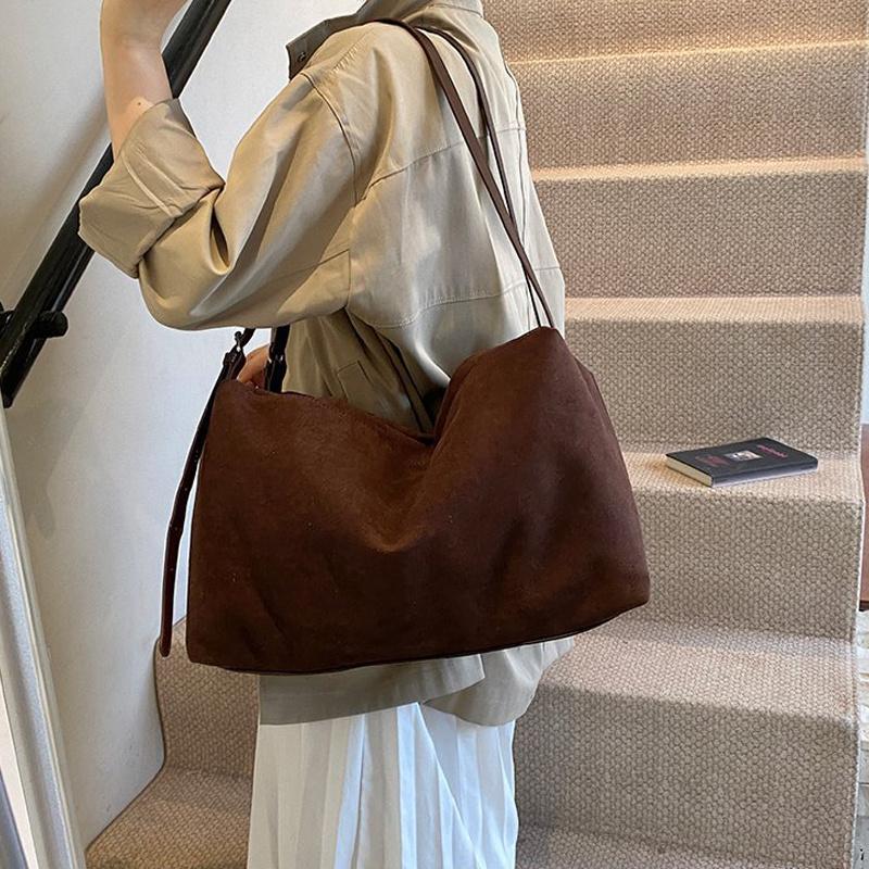 Осень Зима Большая Бостонская Роскошная Дизайнерская Сумка Тоут из Мягкой Матовой Замши Женская Сумка Ручная Сумка Женская Сумка через Плечо Кроссбоди CLE