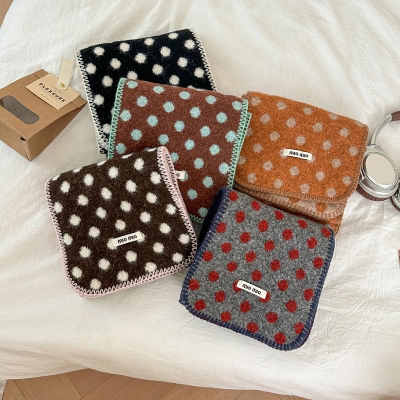 Korean Style Color-Block Polka Dot Double-Sided Scarf For Women Fashion Warm Thickened Furry Knitted Scarfves