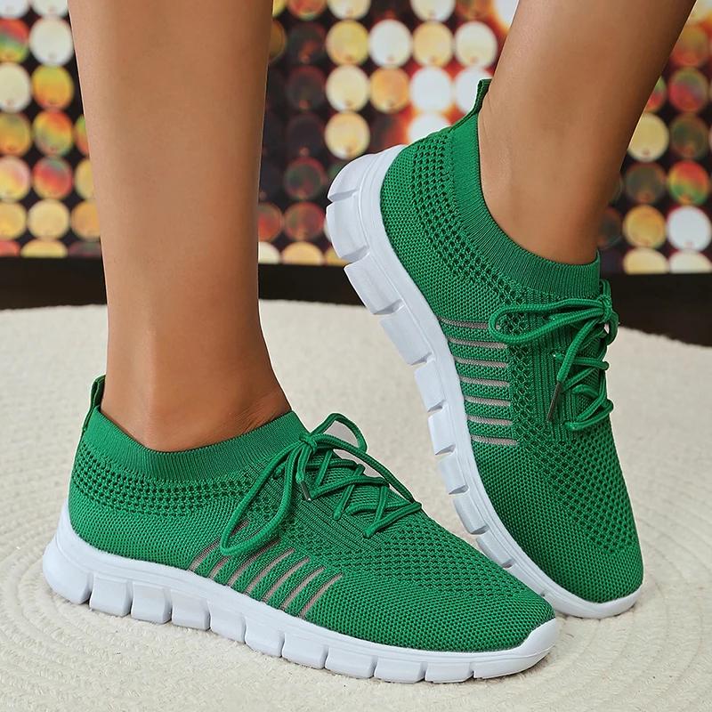 Fashion Lightweight Breathable Running Shoes for Women Non Slip Knitted Green Sneakers Woman Soft Sole Slip On Casual Flats Plus Size 43