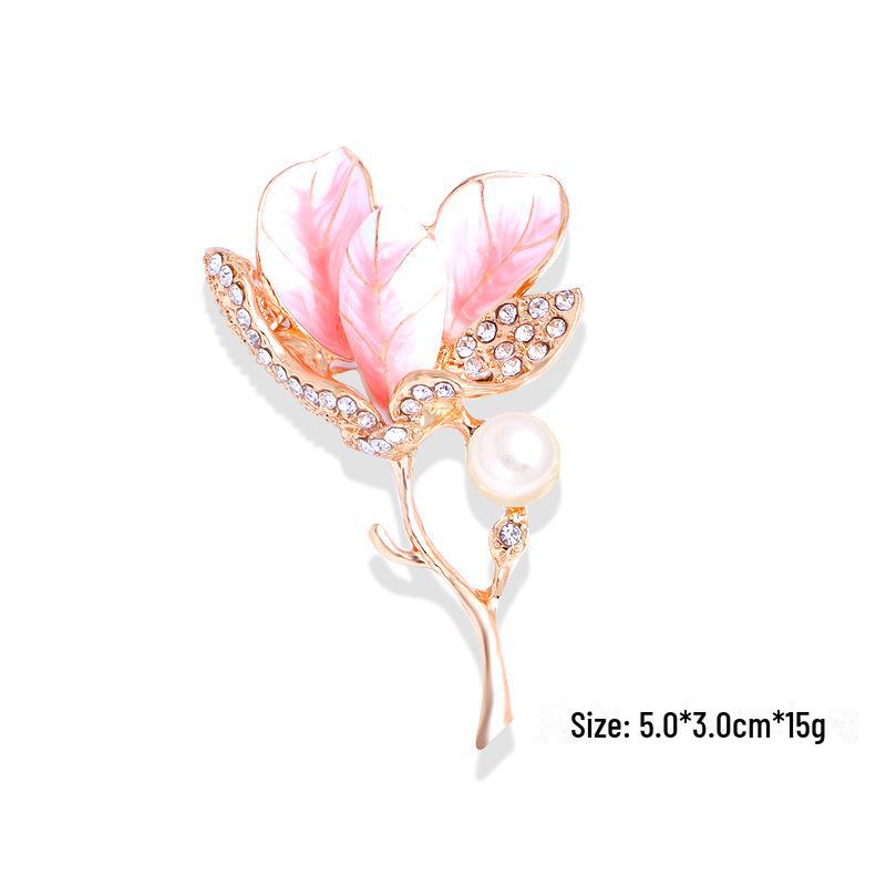 Брошь с жемчугом и перьями, с высокой ручкой, с мультяшным корсажем из страз для самостоятельного изготовления.