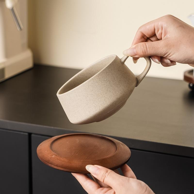 Ретро и Высококачественные Керамические Кофейные Чашки и Блюдца Наборы Чашек для Послеобеденного Чая для Гостевых Домов и Отелей Чашки для Латте В Качестве Подарков