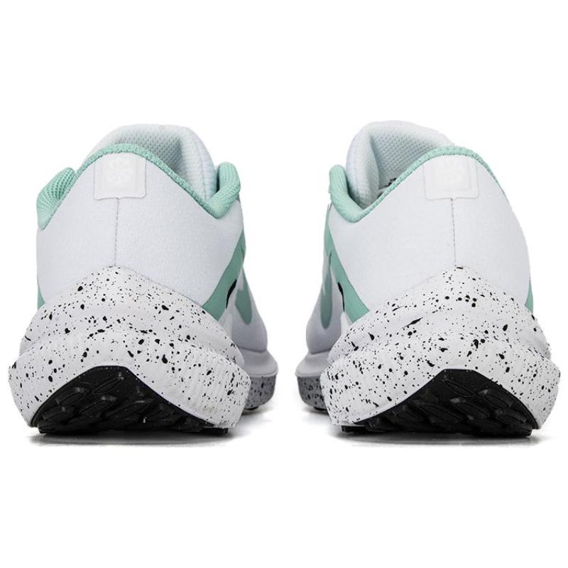 Nike Женские кроссовки Air Zoom Winflo 10 'White Emerald Rise' FN7106-100