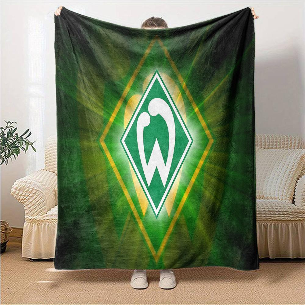Green Bremen Pattern Flannel Blanket, Soft Polyester, Modern Design, All-Season for Camping, Travel, Gifts for holidays or birthdays