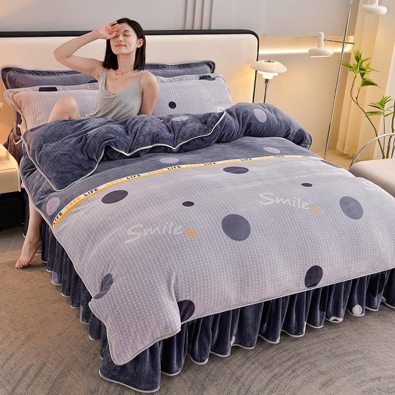 Утолщенный Молочный Флис Четырехпредметный Пододеяльник из Кораллового Флиса, Флисовая Простыня, Двустороннее Флисовое Фланелевое Постельное Белье, Юбка для Кровати
