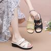 Beach Sandals Slides Slippers Thick Sole Non-Slip Fashion Soft Home Slippers for Women Ladies Slippers