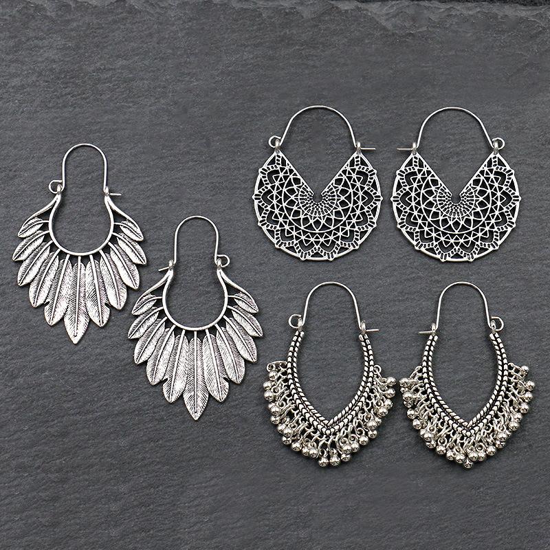 Antique Sliver-Plated Hollow Alloy Geometric Dangle Indian Earrings For Women Gypsy Zircon Boho Ethnic Leaf Bell Tassel Earring