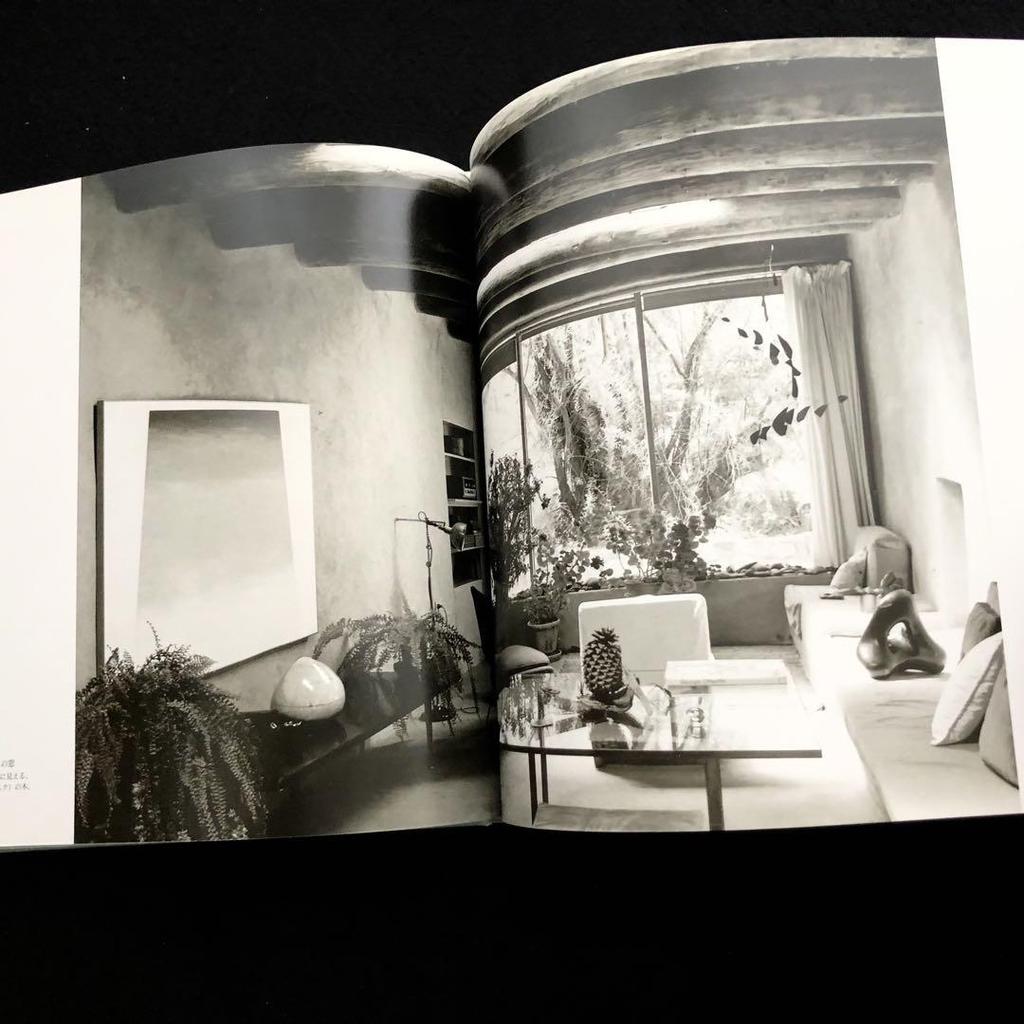 [ИСПОЛЬЗОВАННЫЙ] Коллекция фотографий Джорджии О'Киф "Дом О'Киф" 2004 Media Factory