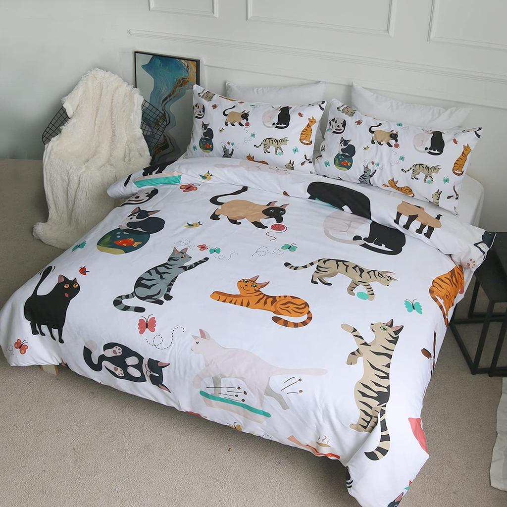 Cute Colored Cat Bedding Three-Piece Quilt Cover