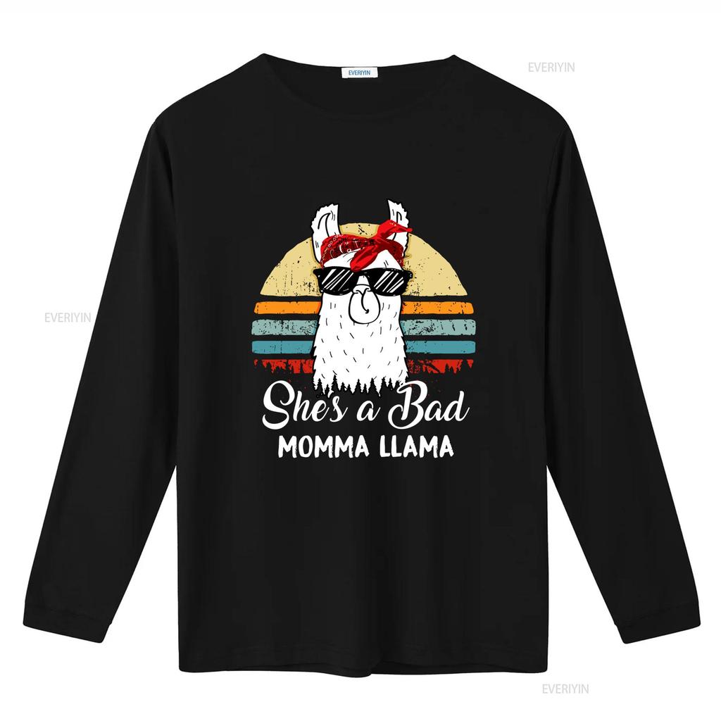 Funny Shes a Bad Momma Llama T Shirt Retro Design Fit for Moms Mamas Grandmas Perfect Idea vintage Washed fashion Unisex