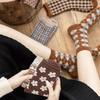 5 Pairs Women Winter Socks Fashion Thickened Warm Socks Retro Grid Middle Tube Girls Socks