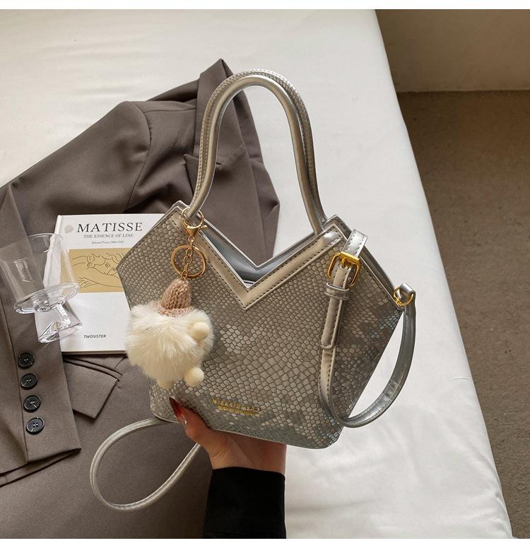 Нишевая дизайнерская сумка женская новая высококлассная ретро сумка через плечо, сумка-мессенджер, портативная сумка-ведро для поездок