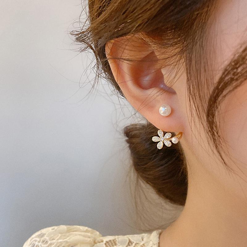 Корейские легкие роскошные серьги-гвоздики с искусственным жемчугом и цветком для женщин, элегантные ювелирные изделия, подарки на вечеринку