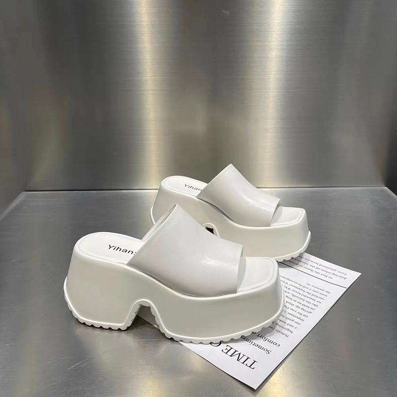 Designer Summers Chunky Women Slippers Fashion Elegant Open Toe Platform Thick Heel Slides Ladies Outdoor Beach Sandalias