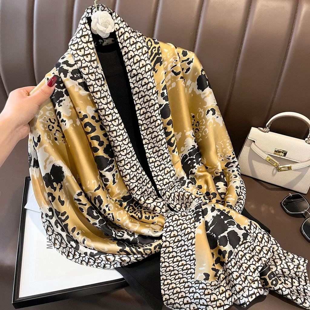 New Spring and Autumn Retro Floral Cranes Temperament Simulation Silk Large Long Scarf Sunscreen Outwear Shawl Female Silk Scarf