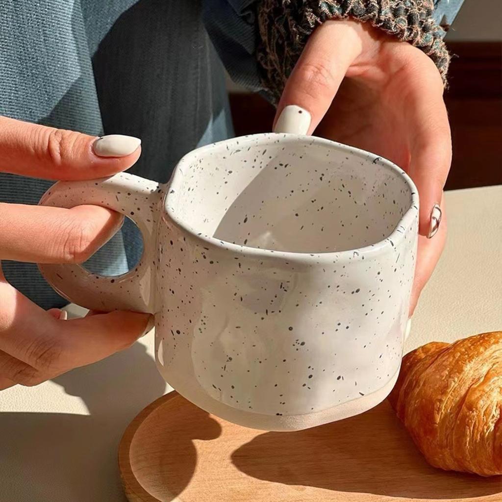 Керамическая кофейная кружка 280 мл, уникальная нестандартная термостойкая универсальная емкость для напитков, износостойкая кружка для любителей латте и молока для домашнего офиса, бара
