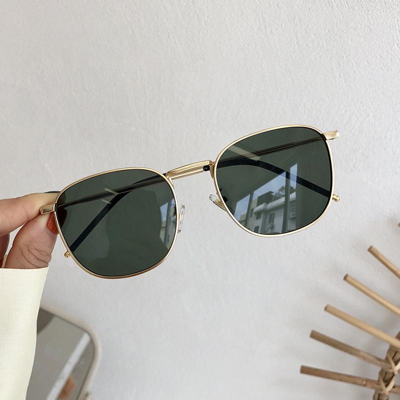 New Arrival Style Sunglasseses Men And Women Square-shaped Shape Alloy Glass Frame UV 400 Shielding Sunglasseses for Women Korean Style Glasses