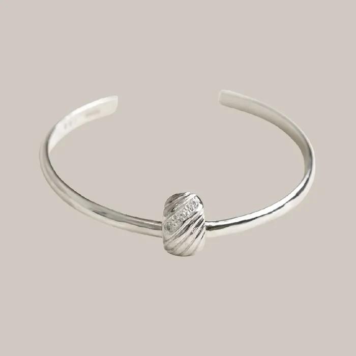 Melody Line Bangle Bracelet silver 18-19cm