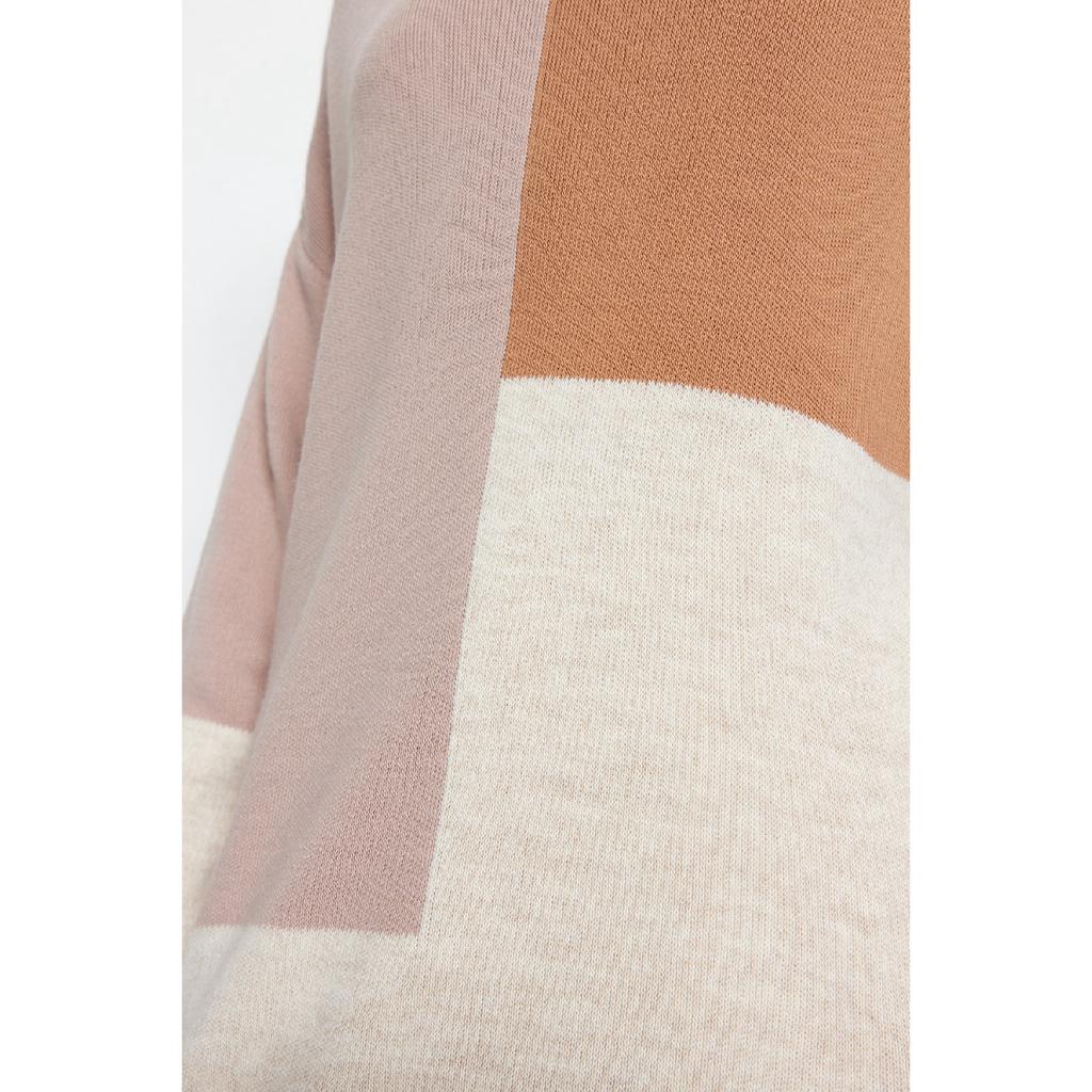 Black Color Block High Collar Knitwear Sweater Tctaw22ak0054