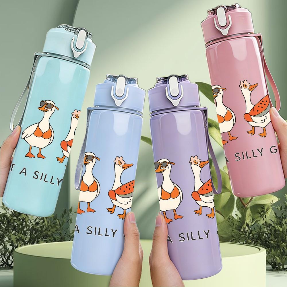 1PC Silly Goose Duck Group 750ml Color Plastic Sports Water Bottle Leakproof Flip Straw Lid Suitable for Sports Office Home Use