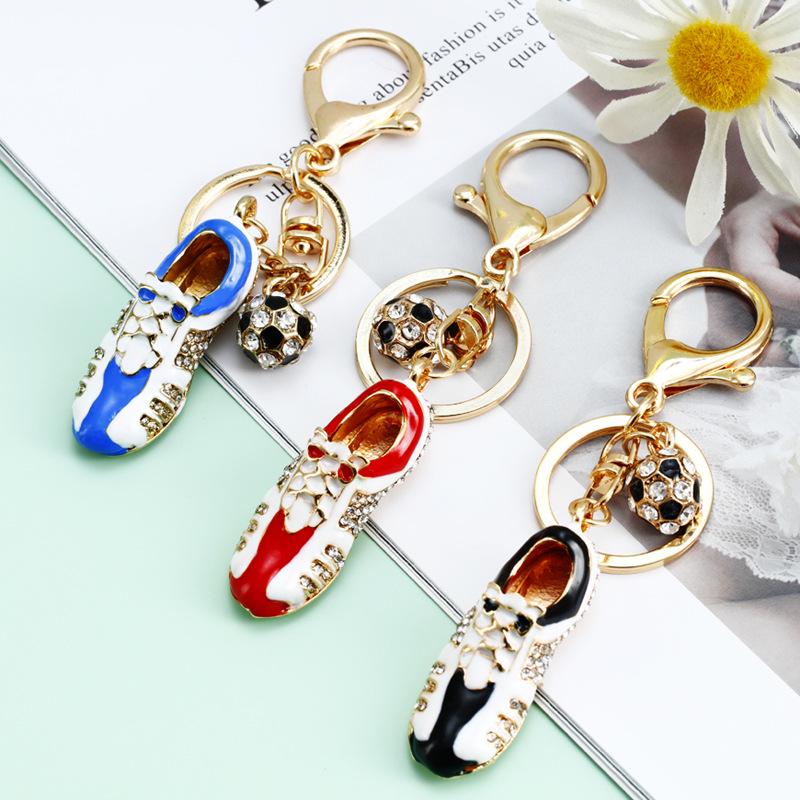 Корейский милый брелок-подвеска в виде кроссовок со стразами для женских сумок