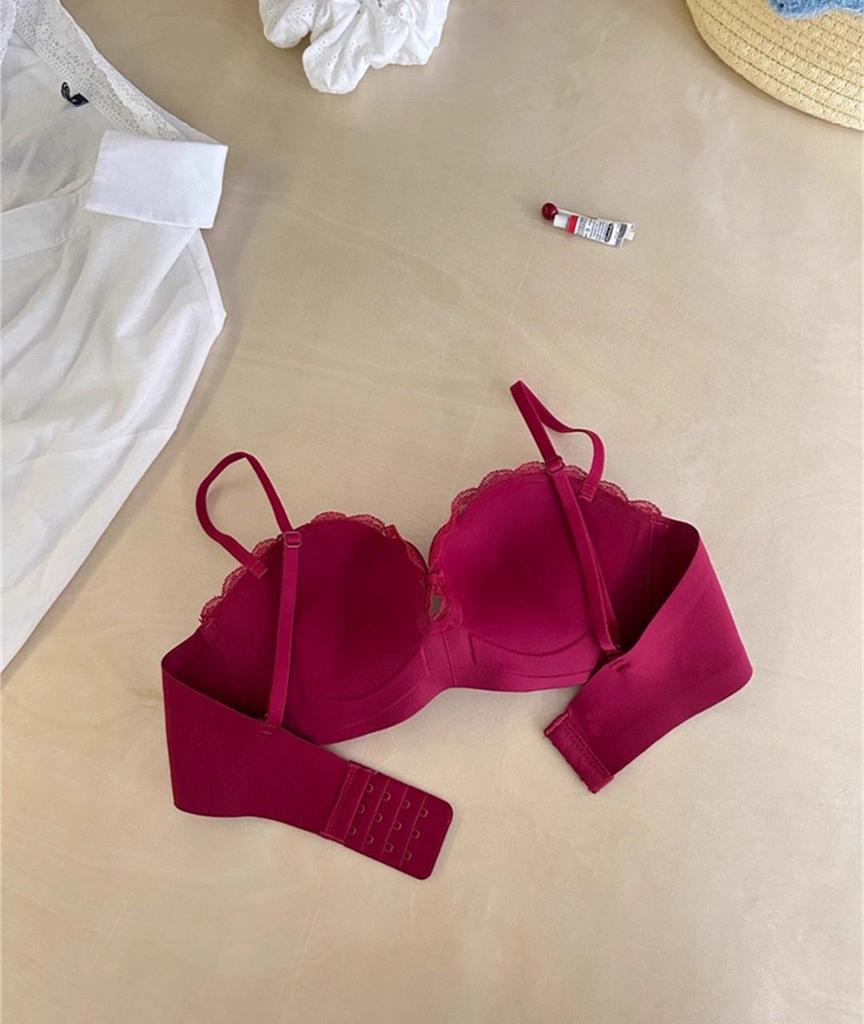 Seamless Thin Strap Push-Up Bra for Small Busts - Wirefree, Anti-Sagging, Enhances Size for a Sexy Look