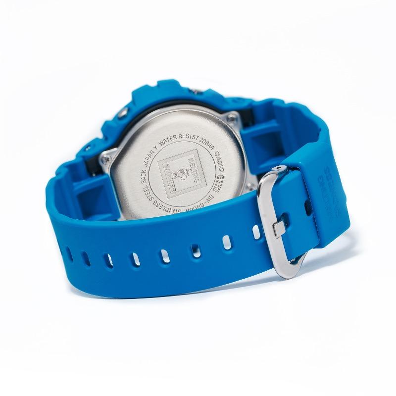 Casio Мужские кварцевые часы G-SHOCK с resin-корпусом, водозащитой 200 м, ударопрочностью, будильником DW-6900MTSS22-2PFM