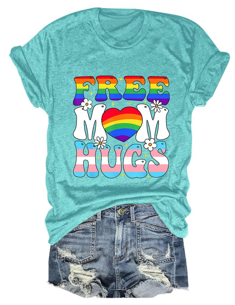 Summer new shortsleeved casual Tshirt free mom hugs print loose crew neck fashion top jumper
