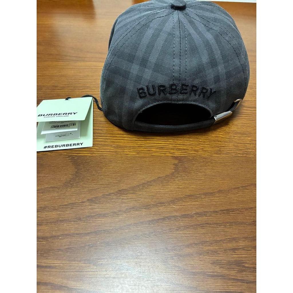 Used Unused item BURBERRY Hat Cap Unisex Checkered Pattern M size