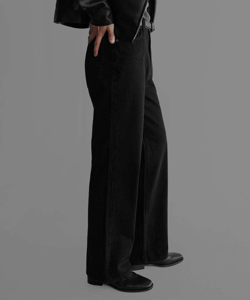 Джинсы Baulopeulodeogteu One Washed Black Полуклеш