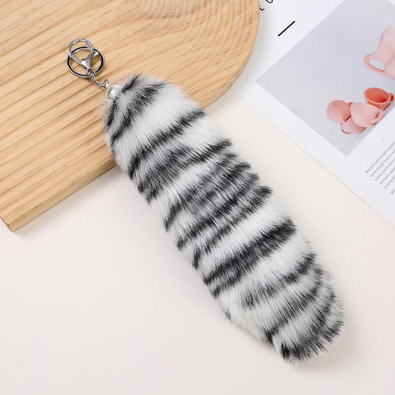 Women Girls Simulated Fox Tail Pendant Multiple Colors Decorative Keychain Furry Artificial Fur Fashion Gift Accessories