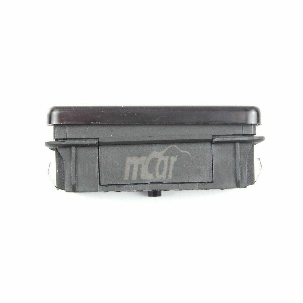 Кнопка аварийной сигнализации BMW E36/E34 61311374220