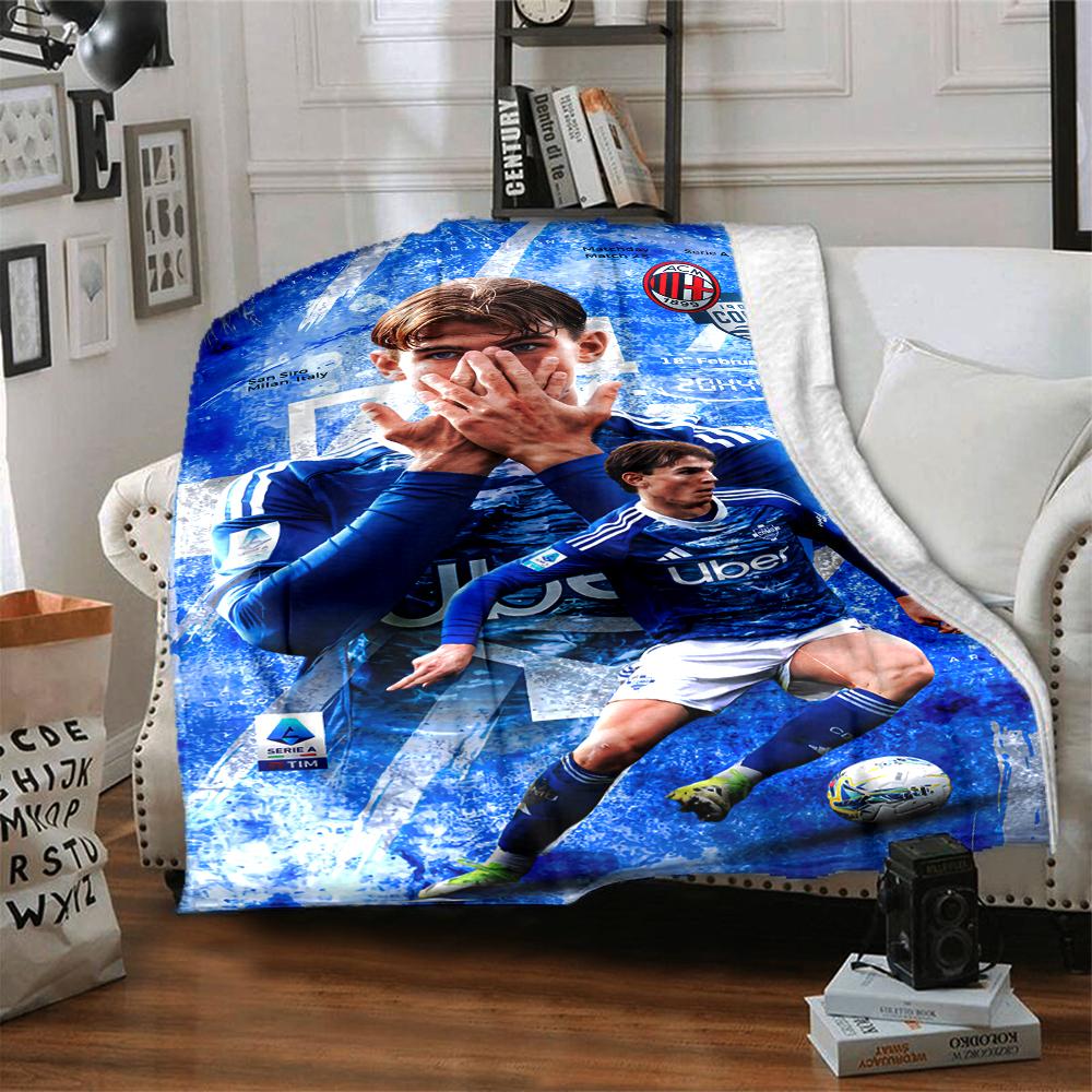 Football Player Action Blankets Flannel Printed Breathable Warm Throw Blanket for Home Office Bedspreads 0708a56