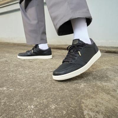 Air 1 Retro Low 'Черный' без Swoosh