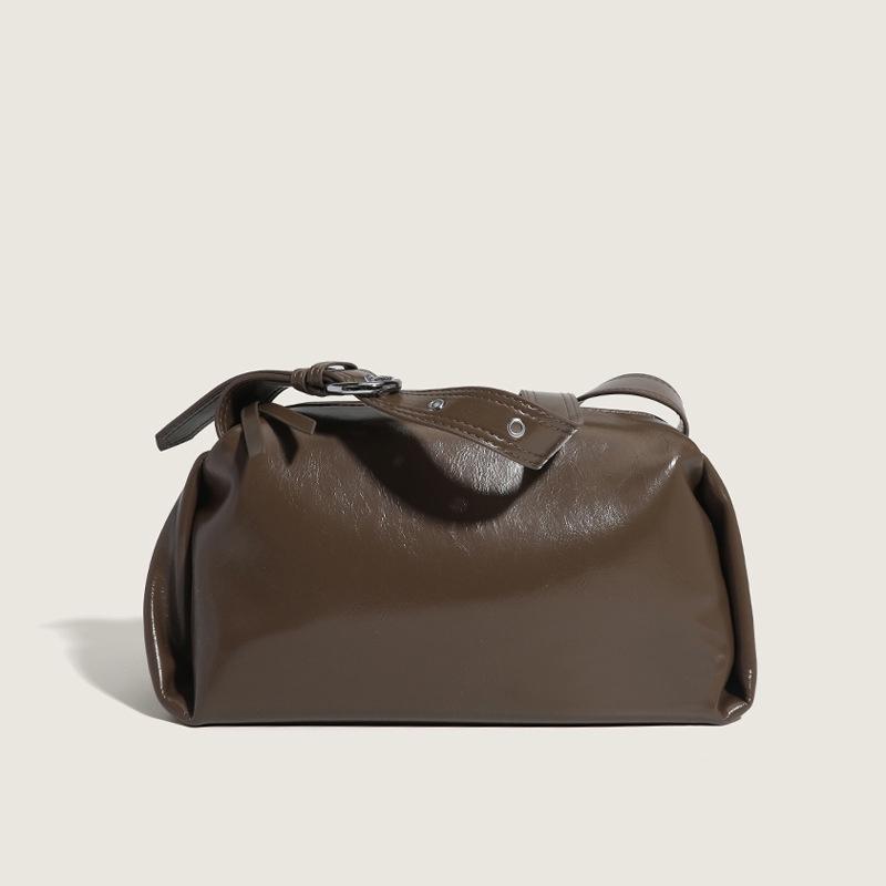 IELGY Женская сумка-подушка из текстурированной масляно-вощеной кожи однотонного цвета, глянцевая сумка через подмышку, сумка-мессенджер через плечо