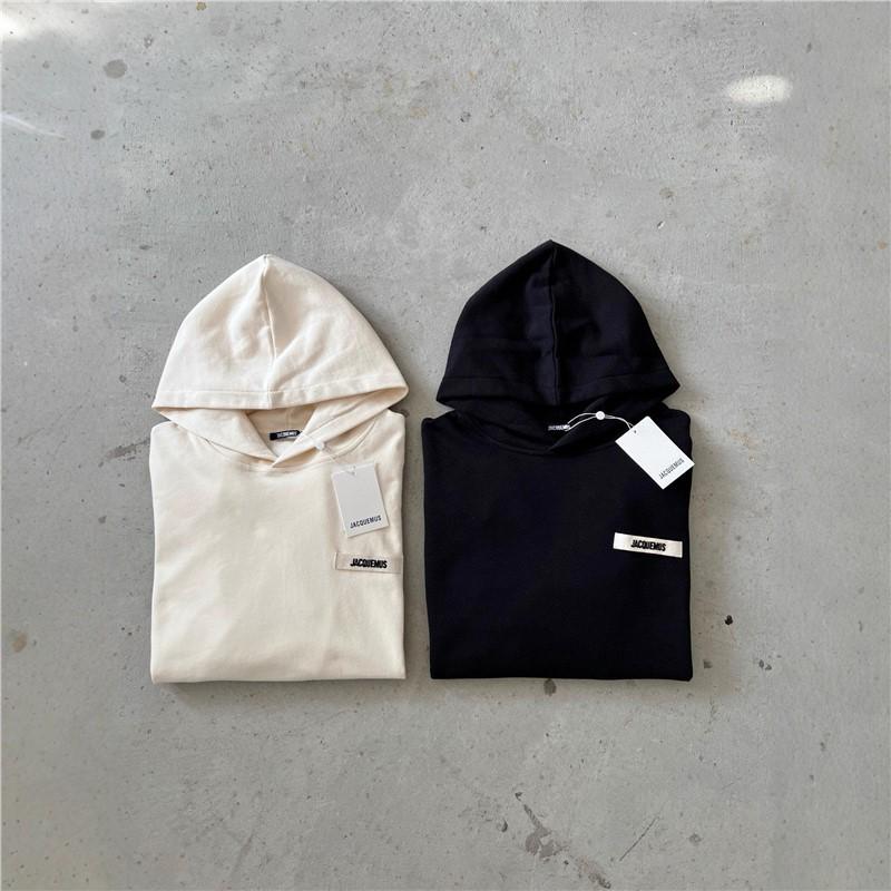 Худи Jacquemus с вышивкой на груди: Стильный логотип из плетеной ленты, универсален для мужчин и женщин