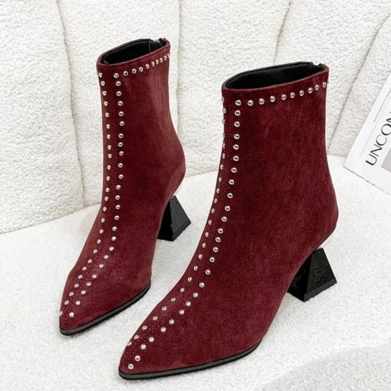New Fashion Versatile Shallow Mouth Spring and Autumn Women's Ankle Boots Punk Pointed Toe Women's Short Boots Back Zipper