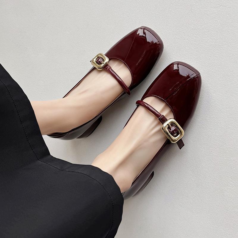 2024 New Square Head Thick Heel Commuting Soft Leather Low Heel Temperament Burgundy French Mary Jane Single Shoes Women