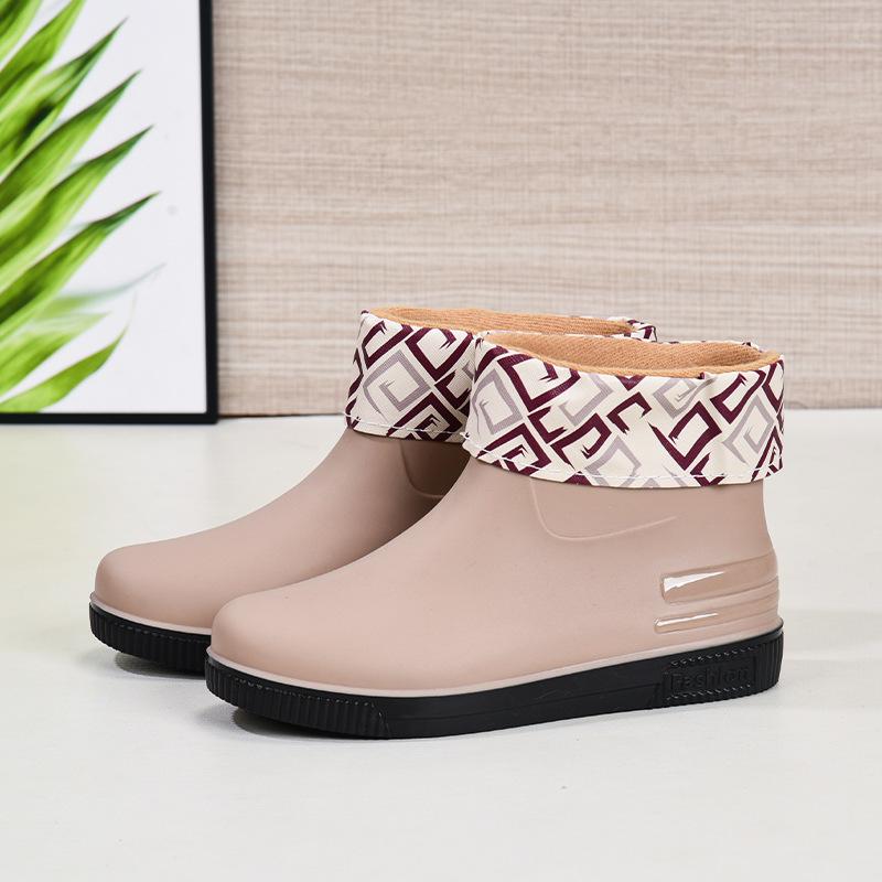 New Fashionable Women's Low-tube Rain Boots Warm and Non-slip Short Tube Water Shoes Beef Tendon Sole Wear-resistant Adult Water Shoes