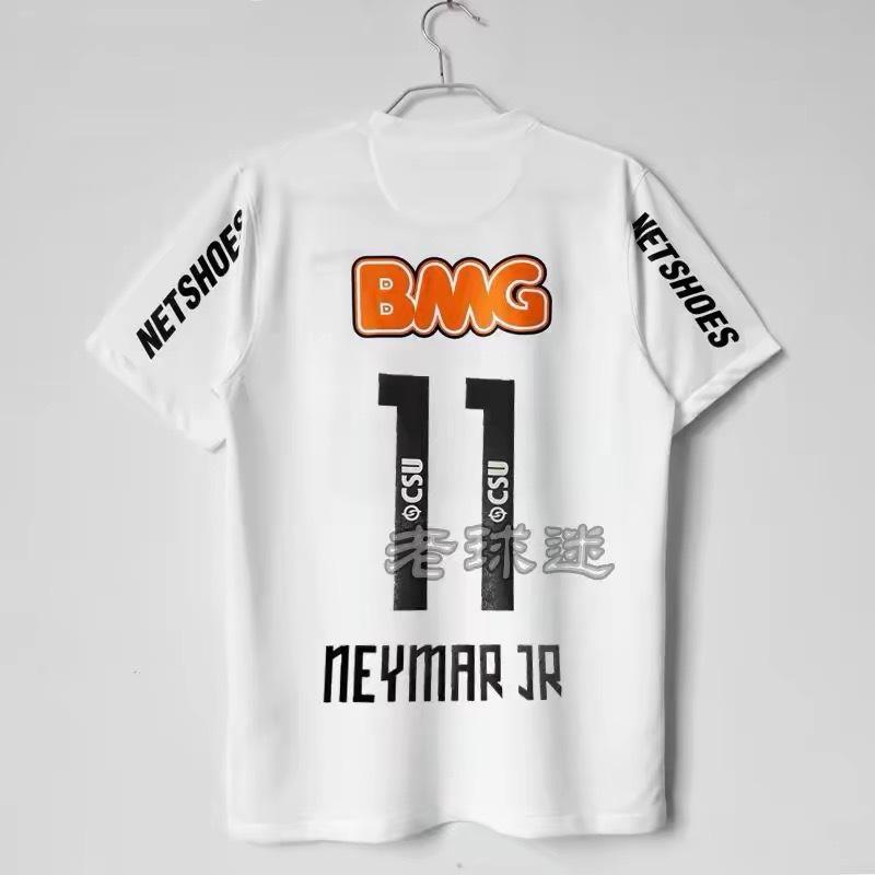 Retro jerseys: Santos, Neymardini, England, Beckham, Gerard Lampard, AC Kaká jersey