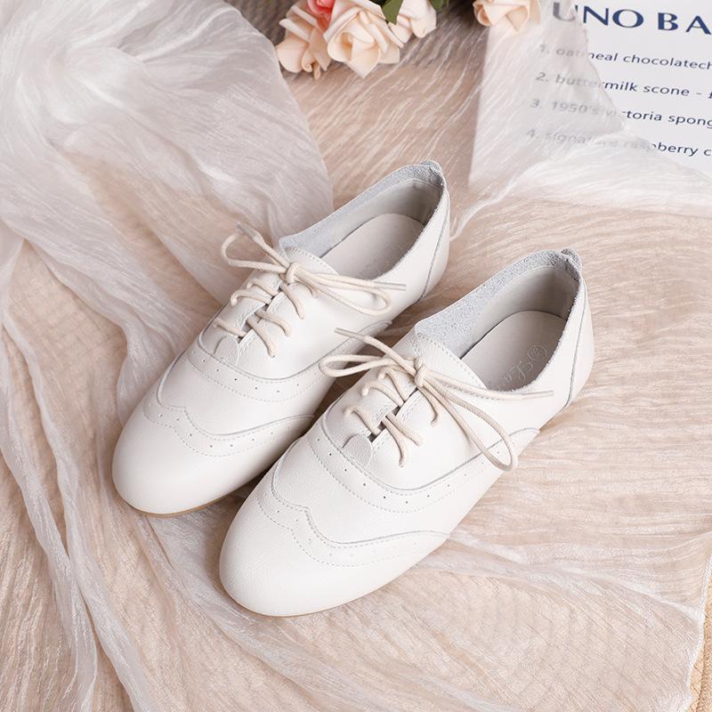 Новые туфли на плоском каблуке из коровьей кожи, маленькие белые туфли, женская повседневная обувь, нескользящая подошва, одинарные туфли