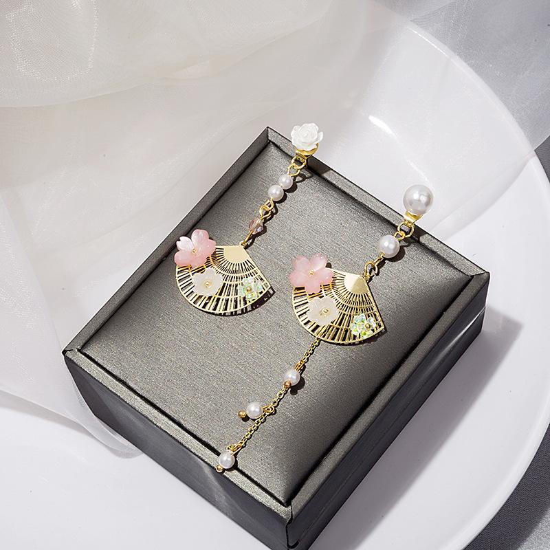 Tassel Earrings Diamond Butterfly Flower Pearl Stud Earrings Temperament Fashion Long Thin Earrings