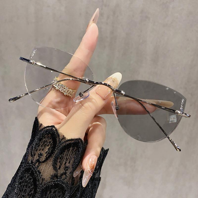 High Quality Frameless Photochromic Myopia Glasses All Titanium Ultra Light Cat Eye Anti Blue Light Glasses Diopter To -4.0